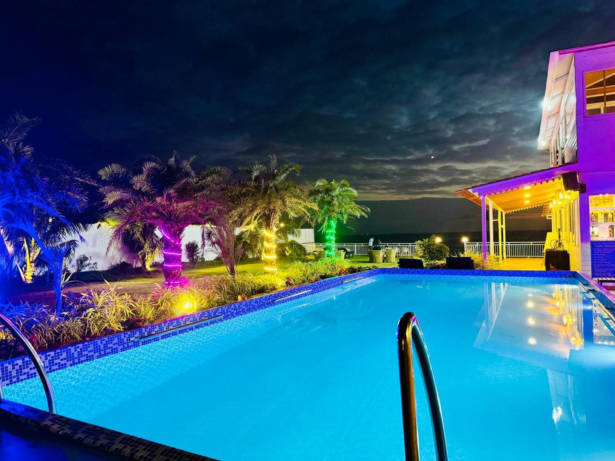 Maargit Beach Resort Mandrem Exterior photo
